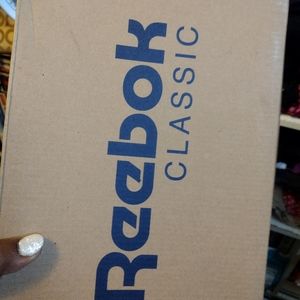 Woman's Reebok Classic shoes